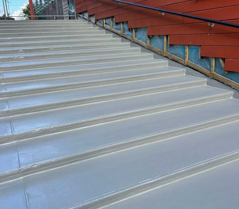 Afdichting en antislip op betontrap in parkeergarage Deventer