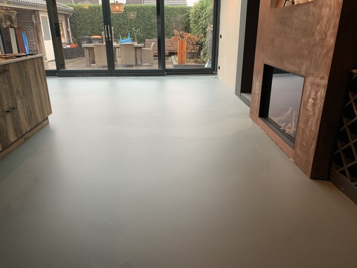 Moderne gietvloer keuken