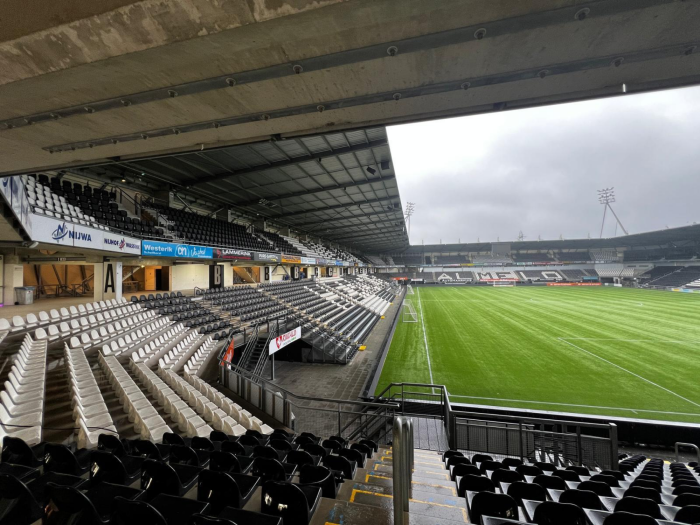 Snel uithardende vloerrenovatie voetbalstadion